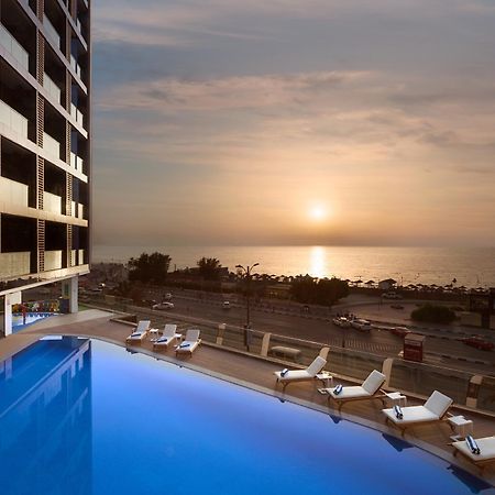 Wyndham Garden Ajman Corniche Hotel Eksteriør billede